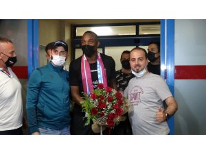 Trabzonspor’un yeni transferi Koita kente geldi