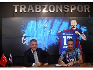 Trabzonspor’da Marek Hamsik imzayı attı