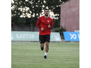 Kayserispor’da Alibec ve Avramovski takıma katıldı