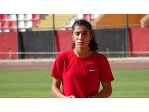 Türkiye rekortmeni milli sporcu Nevin İnce Avrupa Şampiyonası’na hazır