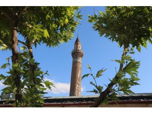 825 yıllık Sivas Ulu Camii’nin restorasyon çalışmalarına eğik minaresinden başlanacak