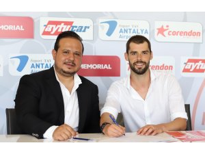 Andrea Poli, FTA Antalyaspor’da