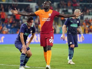 Galatasaray’ın golü Mbaye Diagne’den