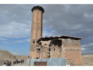 Anadolu’nun ilk Türk camisinden ezan sesi yankılandı