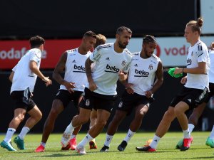 Beşiktaş yeni sezon hazırlıklarını sürdürdü