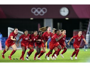 Kadınlar futbolda Kanada Olimpiyat şampiyonu