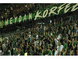 Mustafa Reşit Akçay’dan Kocaelispor taraftarı yorumu: Kazma da değil yani!