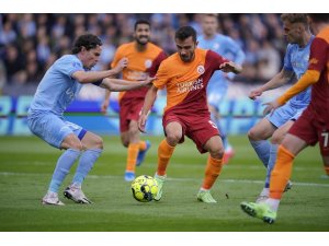 UEFA Avrupa Ligi: Randers: 0 - Galatasaray: 1 (İlk yarı)