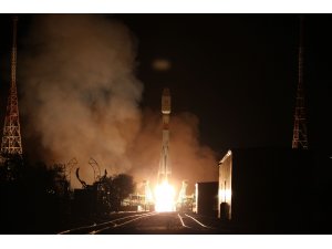 Rusya, OneWeb’e ait 34 uyduyu daha uzaya fırlattı