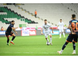 Süper Lig: Konyaspor: 2 - Başakşehir: 1 (Maç sonucu)