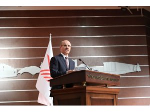 YÖK Başkanı Özvar: ’Uyarılar da dikkate alınarak üniversitelerde örgün eğitim yüz yüze başlayacaktır’