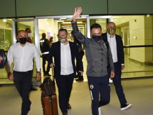 Fenerbahçe, Altay mücadelesi için İzmir’e geldi