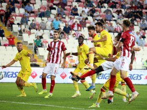 Süper Lig: D.G. Sivasspor: 2 Göztepe: 2 (Maç sonucu)