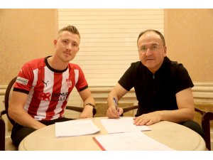 Fredrik Ulvestad resmen Sivasspor’da