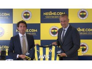 Fenerbahçe ile Nesine.com arasında forma kol sponsorluğu anlaşması imzalandı