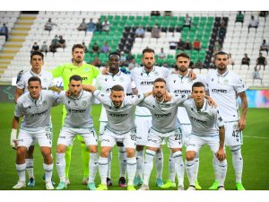 Konyaspor’da 8 futbolcu geldi, 15 gitti