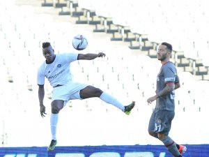 Süper Lig: Fatih Karagümrük: 2 - Adana Demirspor: 0 (İlk yarı)