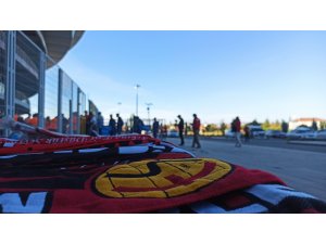 Eskişehirspor taraftarından maça yoğun ilgi