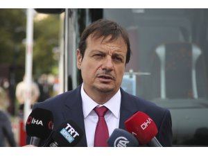 Ergin Ataman: "Türk Milli Takımı’nın başında Türk hoca olmalı"