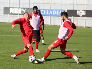 Sivasspor, Beşiktaş maçının taktiğini çalıştı