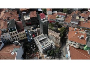 Üsküdar’da 460 yıllık Gülfem Hatun Camii’nin restorasyon çalışması havadan görüntülendi