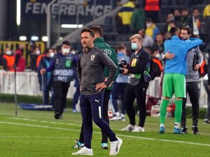 Vitor Pereira: “Fenerbahçe, Avrupa Ligi’ni kazanacak seviyede değil“