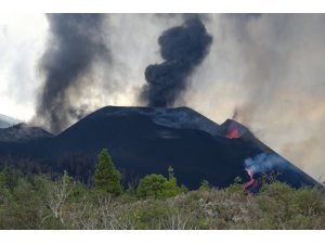 Yanardağ faciasının yaşandığı La Palma’ya yardımlar hızlandırılacak