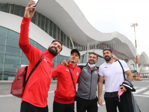 Sivasspor kafilesi İzmir’e ulaştı