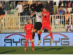 Spor Toto Süper Lig: Altay: 1 - DG Sivasspor: 1 (Maç sonucu)