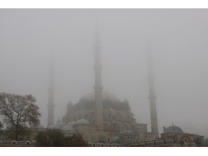 Edirne’de sis etkili oldu, Selimiye gözden kayboldu