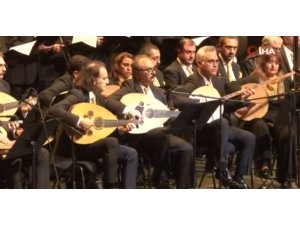 AKM’deki ‘Mozaik’ konserine sanatseverlerden yoğun ilgi