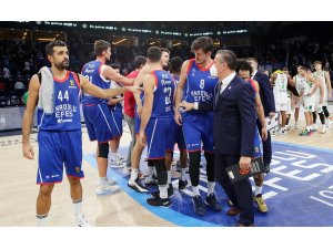 Anadolu Efes’in konuğu Zenit