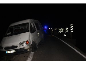 Kilis’te ambulans ile minibüs kaza yaptı