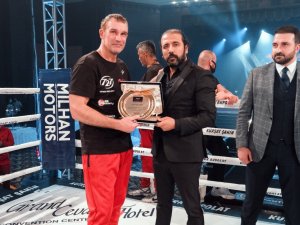 Ünlü Kick Boks organizatörü Kürşat Şahin isyan etti!