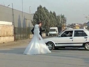 Damat istedi, sürücü otomobille dakikalarca terör estirdi