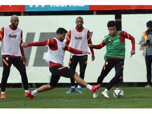 Galatasaray’da derbi mesaisi başladı