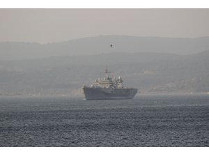 ABD’nin amiral gemisi USS Mount Whitney Çanakkale Boğazı’ndan geçti