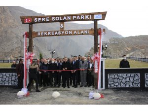 Hakkari’deki “Sere Solan Parkı” hizmete açıldı