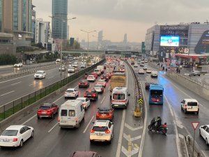 İstanbul’da beklenen yağmur başladı