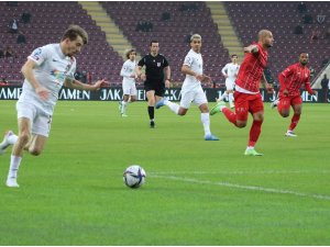 Spor Toto Süper Lig: A. Hatayspor: 1 - Antalyaspor: 1 (İlk yarı)