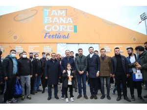 Gençlik ve Spor Bakanı Kasapoğlu’ndan Gençlik Festivali’ne ziyaret