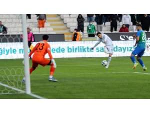 Spor Toto Süper Lig: Konyaspor: 3 - Çaykur Rizespor: 0 (Maç sonucu)