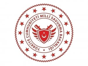 MSB: "Ülkemizden Yunanistan’a geçmeye çalışan 5 şahıs ile Suriye’den ülkemize girmeye çalışan 1 şahıs yakalandı.