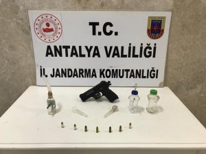 Fuhşa zorlanan 2 yabancı uyruklu kadın jandarmanın operasyonu ile kurtarıldı: 3 gözaltı