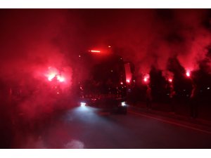 Galatasaray’a Malatya’da coşkulu karşılama