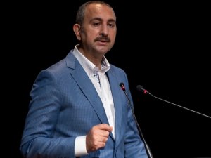 Bakan Gül: “Kanunlar insanoğlunun hak ve özgürlüklerini korumak için vardır”