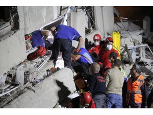 Yıkılan Emrah Apartmanı müteahhidi "Ben müteahhit değildim, sadece kooperatif müdürüydüm"