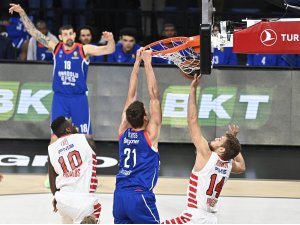 Anadolu Efes’in konuğu Barcelona