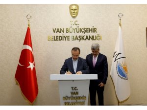 İçişleri Bakan Yardımcısı Çataklı’dan Van Büyükşehir Belediyesine ziyaret