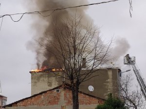 Bağcılar’da patlama paniğe neden oldu